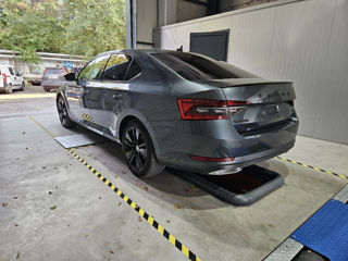 Skoda Superb foto 6