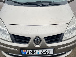 Renault Grand Scenic foto 9