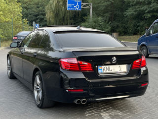 BMW 5 Series foto 4