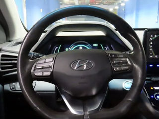 Hyundai IONIQ foto 7