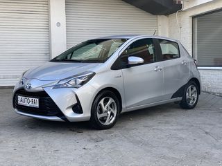 Toyota Yaris foto 1