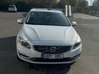 Volvo S60 foto 9