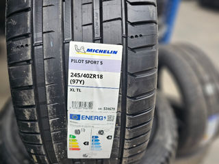 265/35 zr18  45/40 ZR18 michelin foto 1