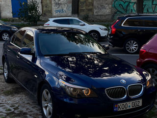 BMW 5 Series foto 6