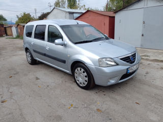 Dacia Logan foto 4