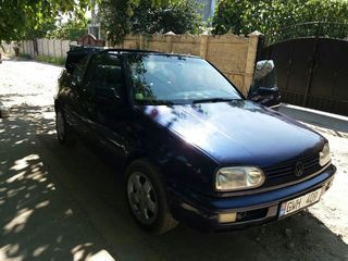 Volkswagen Golf foto 1