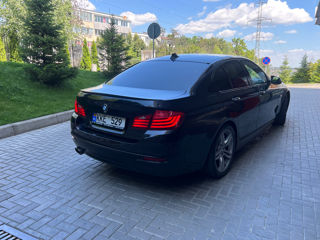 BMW 5 Series foto 3