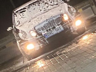 Mercedes E-Class foto 4