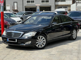 Mercedes S-Class