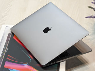 MacBook Pro 13 Retina 2019 (Core i5 8257u/8Gb Ram/512Gb SSD/Iris Plus Graphics/13.3" Retina IPS) foto 7