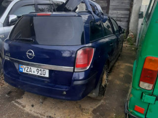 Opel Astra H 2007. 1.4 benz.16kl. -piese pentru acest auto!Opel Astra H 2007.1.4 бенз.16кл- зап.час