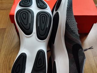 Nike Revolution 4 Mens оригинальные кроссовки абсолютно новые, 44,5 размер. foto 6