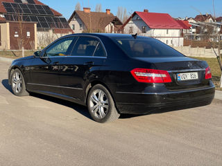 Mercedes E-Class foto 4