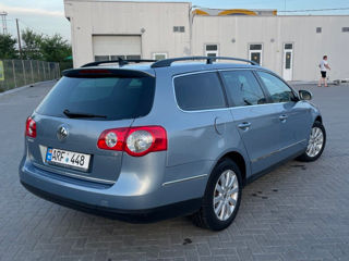 Volkswagen Passat foto 3