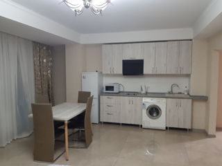 Apartament cu 2 camere, 85 m², Centru, Chișinău, Chișinău mun. foto 4