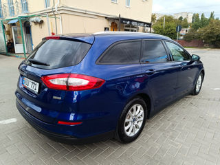 Ford Mondeo foto 3