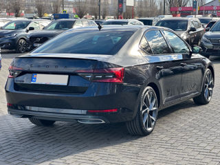 Skoda Superb foto 3