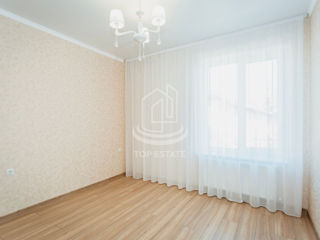 Apartament cu 2 camere, 80 m², Centru, Ialoveni foto 4