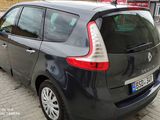 Renault Grand Scenic foto 3