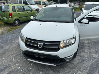 Dacia Sandero Stepway foto 1