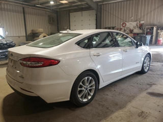 Ford Fusion foto 4