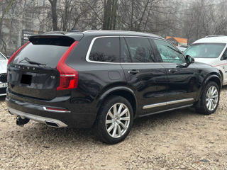 Volvo XC90 foto 4