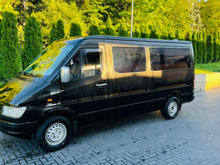 Mercedes Sprinter foto 2