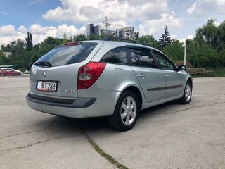 Renault Laguna foto 4