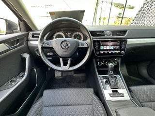 Skoda Superb foto 9