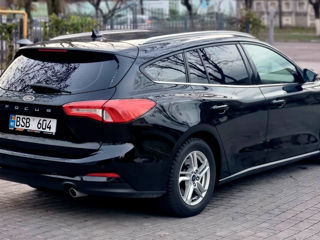 Ford Focus foto 4