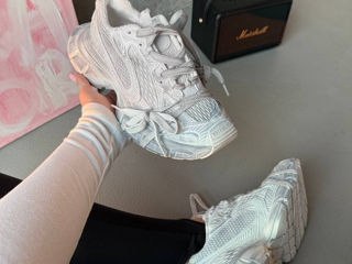 Balenciaga 3XL White foto 1