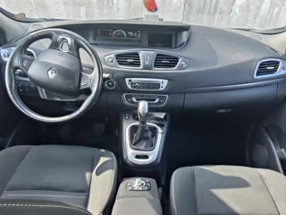 Renault Grand Scenic foto 6