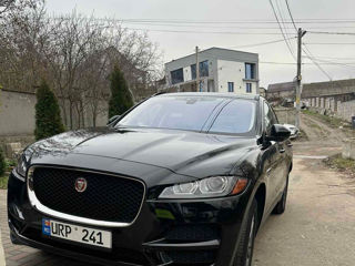 Jaguar F-PACE foto 3