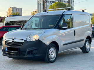 Opel Combo фото 0