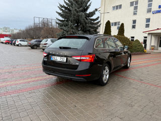 Skoda Superb foto 10