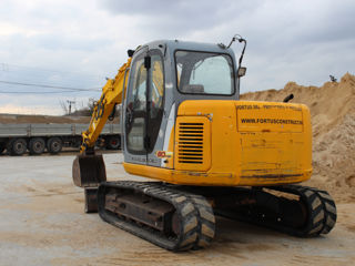 Se vinde Excavator New Holland E80 MSR 2004 foto 3