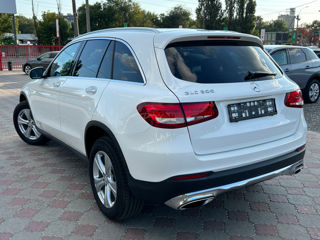 Mercedes GLC foto 5