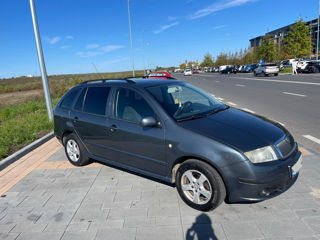 Skoda Fabia foto 2