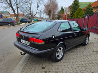 Saab 900 foto 4