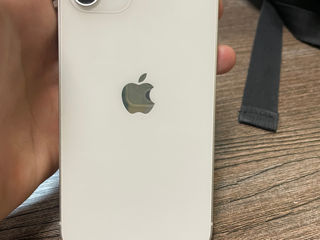 vind iphone 12 in stare foarte bună si schimb pe iphone 13 cu adaus foto 2