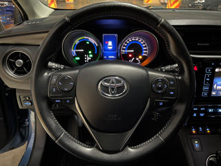 Toyota Auris foto 8