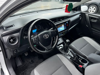 Toyota Auris foto 11