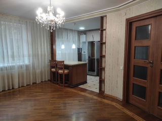 4-rm apt., 93 м², 1/5 fl.