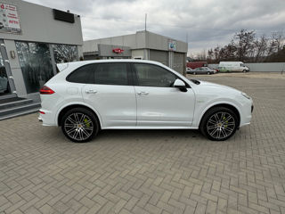 Porsche Cayenne foto 5