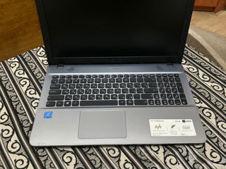 б/у ноутбук Asus VivoBook Max X541N (+мышка)