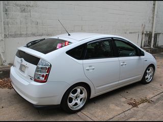 Toyota Prius foto 3