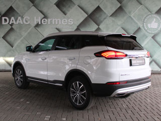 Geely Atlas Pro foto 2
