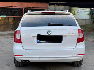 Skoda Superb foto 4