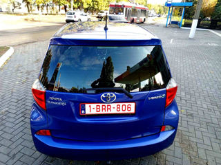 Toyota Verso-S foto 5