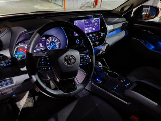 Toyota Highlander foto 8